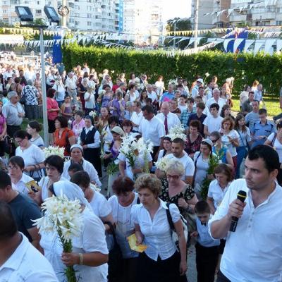 13 iunie: Iaşi: Hramul bisericii "Sfântul Anton de Padova"