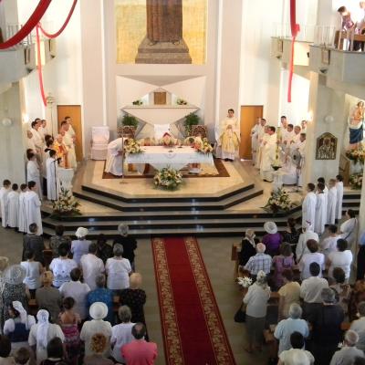 13 iunie: Iaşi: Hramul bisericii "Sfântul Anton de Padova"