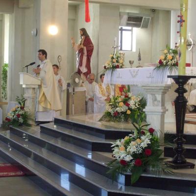 13 iunie: Iaşi: Hramul bisericii "Sfântul Anton de Padova"