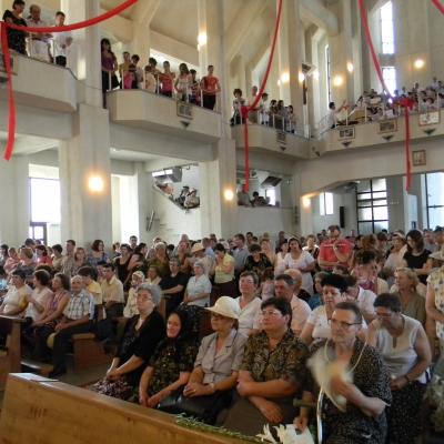 13 iunie: Iaşi: Hramul bisericii "Sfântul Anton de Padova"