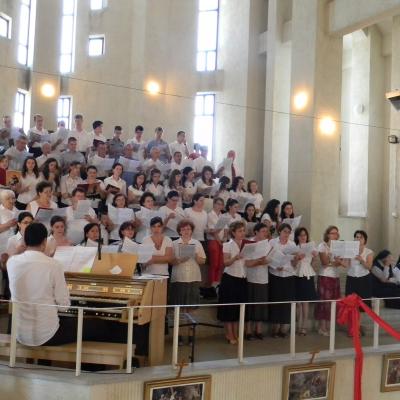13 iunie: Iaşi: Hramul bisericii "Sfântul Anton de Padova"