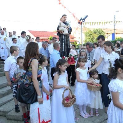 13 iunie: Iaşi: Hramul bisericii "Sfântul Anton de Padova"