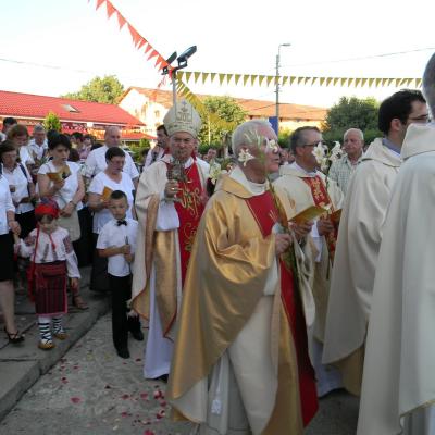 13 iunie: Iaşi: Hramul bisericii "Sfântul Anton de Padova"