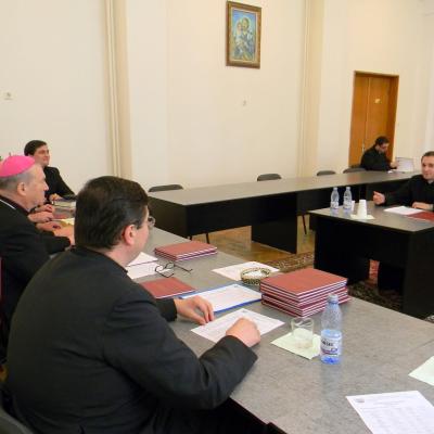 14 iunie: Iaşi: Examen de bacalaureat la Institutul Teologic "Sfântul Iosif"