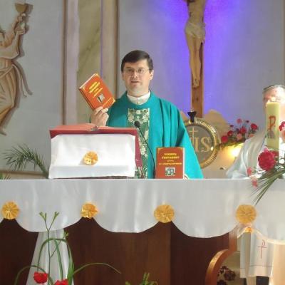 17 iunie: Frumoasa: Prezentare de carte - Pentateuhul şi Cărţile Istorice. Volumul I
