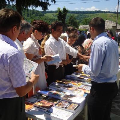 17 iunie: Frumoasa: Prezentare de carte - Pentateuhul şi Cărţile Istorice. Volumul I