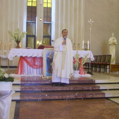 17 iunie: Şcheia: Prima Sfântă Împărtăşanie