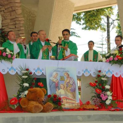 17 iunie: Gherăeşti: Grădiniţa "Sfânta Familie" la 10 ani de activitate
