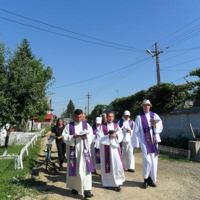 21 iunie: Gherăeşti: Funeraliile sr. Lenuţa Bereşoaei