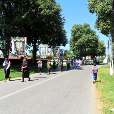 21 iunie: Gherăeşti: Funeraliile sr. Lenuţa Bereşoaei