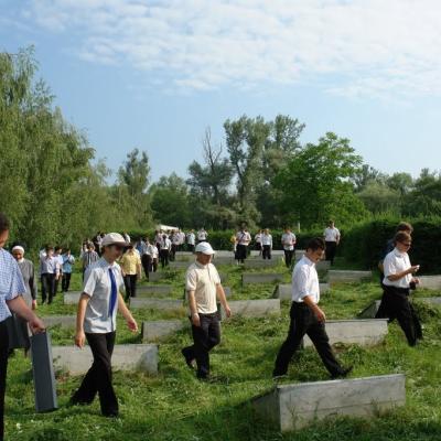 22-23 iunie: Excursie-pelerinaj la Sighet pentru seminariştii de la Bacău, împreună cu formatorii