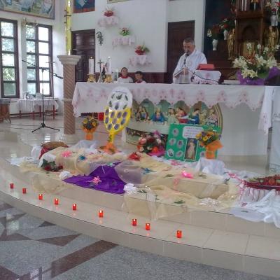 24 iunie: Valea Mică: Prima sfântă Împărtăşanie