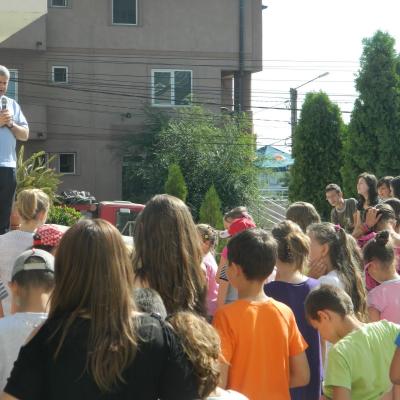 25-29 iunie şi 2-6 iulie: Iaşi ("Sfânta Tereza"): GREF şi campus: "Nemo şi perla albastră"