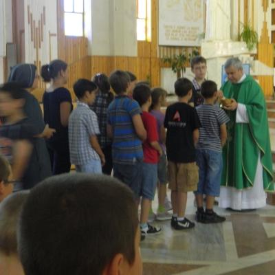 25-29 iunie şi 2-6 iulie: Iaşi ("Sfânta Tereza"): GREF şi campus: "Nemo şi perla albastră"