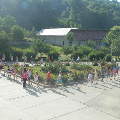 25-29 iunie şi 2-6 iulie: Iaşi ("Sfânta Tereza"): GREF şi campus: "Nemo şi perla albastră"