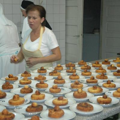 25-29 iunie şi 2-6 iulie: Iaşi ("Sfânta Tereza"): GREF şi campus: "Nemo şi perla albastră"