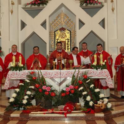29 iunie: Bacău: Hramul bisericii "Ss. Petru şi Paul"