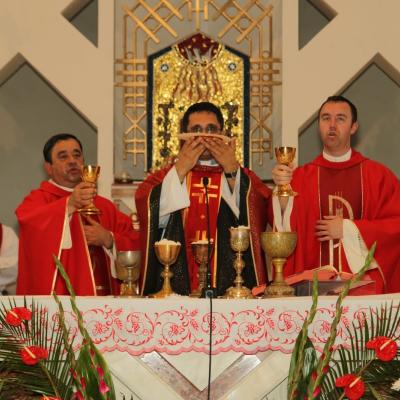 29 iunie: Bacău: Hramul bisericii "Ss. Petru şi Paul"