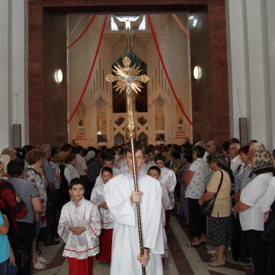29 iunie: Bacău: Hramul bisericii "Ss. Petru şi Paul"