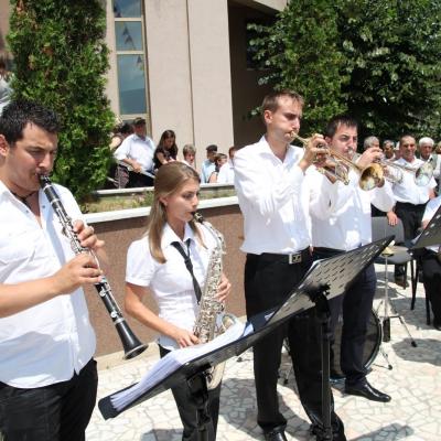 29 iunie: Bacău: Hramul bisericii "Ss. Petru şi Paul"
