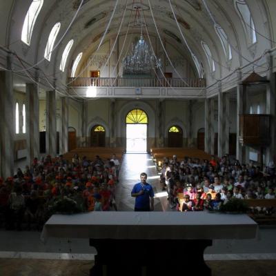 10-15 iulie: Frumoasa: Campus pentru copii