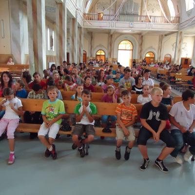 10-15 iulie: Frumoasa: Campus pentru copii