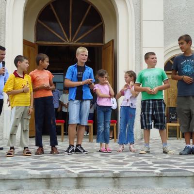 10-15 iulie: Frumoasa: Campus pentru copii