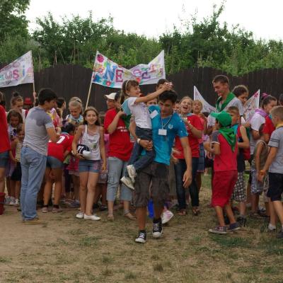 10-14 iulie: Luizi-Călugăra: Campusul "Cu Isus în familia mea"