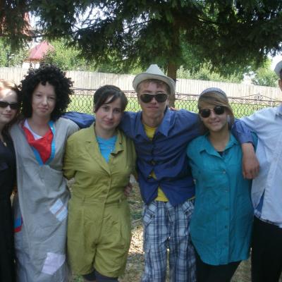 11-14 iulie: Buhonca: "Vara Împreună" cu Momo