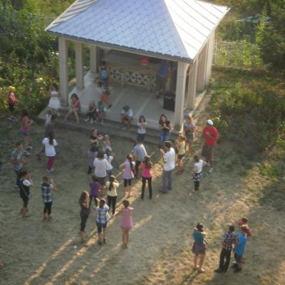 11-14 iulie: Buhonca: "Vara Împreună" cu Momo