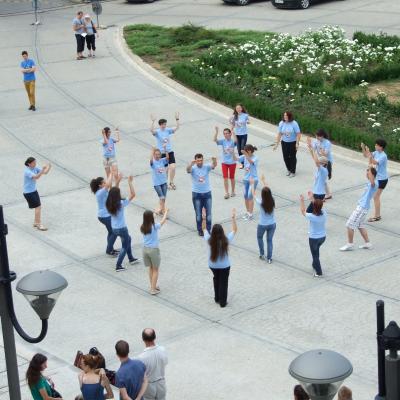 15 iulie: Iaşi: lansarea imnului INTC 2012 şi flash-mob de prezentare a evenimentului