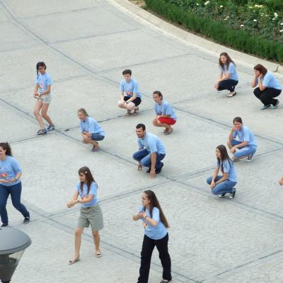 15 iulie: Iaşi: lansarea imnului INTC 2012 şi flash-mob de prezentare a evenimentului