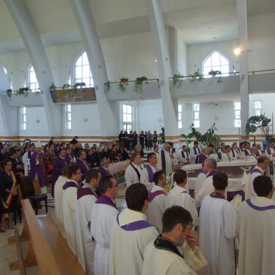 17 iulie: Nisiporeşti: Funeraliile părintelui Petru Albert