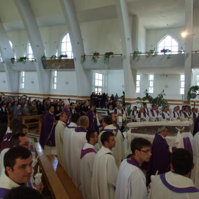 17 iulie: Nisiporeşti: Funeraliile părintelui Petru Albert