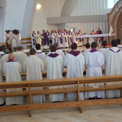 17 iulie: Nisiporeşti: Funeraliile părintelui Petru Albert