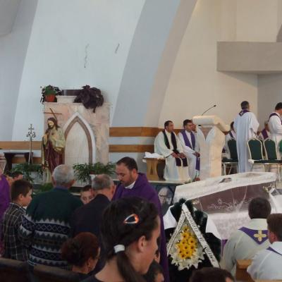 17 iulie: Nisiporeşti: Funeraliile părintelui Petru Albert