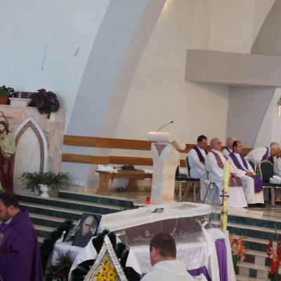 17 iulie: Nisiporeşti: Funeraliile părintelui Petru Albert