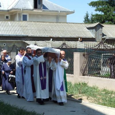 17 iulie: Nisiporeşti: Funeraliile părintelui Petru Albert