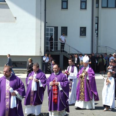 17 iulie: Nisiporeşti: Funeraliile părintelui Petru Albert