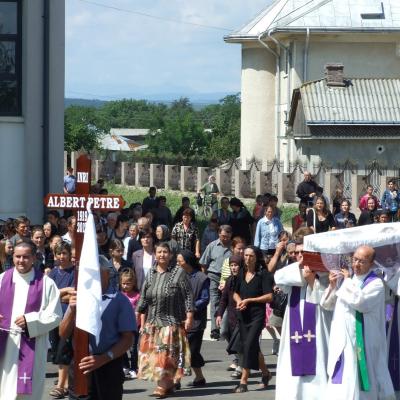 17 iulie: Nisiporeşti: Funeraliile părintelui Petru Albert