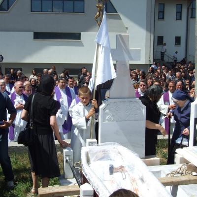 17 iulie: Nisiporeşti: Funeraliile părintelui Petru Albert