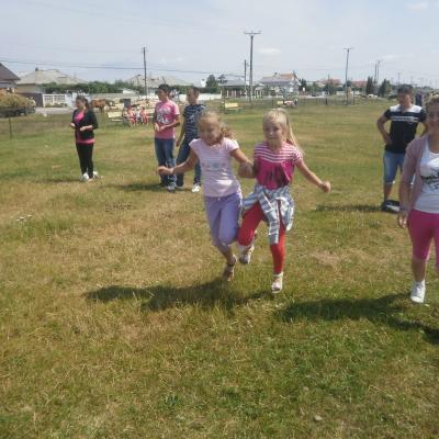 18-20 iulie: Iugani: Campus "Vara împreună"