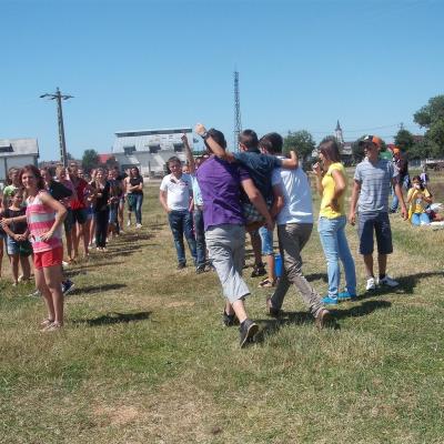 18-20 iulie: Iugani: Campus "Vara împreună"