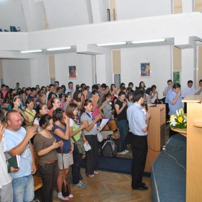 23 iulie: INTC Iaşi: Adunarea voluntarilor pentru INTC la Institutul Teologic Romano-Catolic "Sf. Iosif"