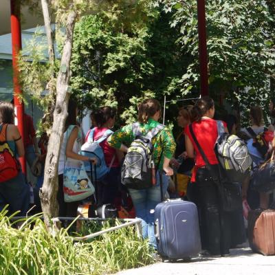 25 iulie: INTC Iaşi: Sosirea tinerilor participanţi
