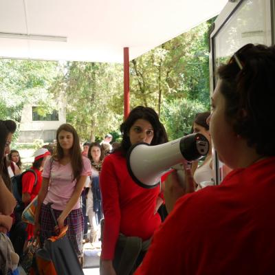 25 iulie: INTC Iaşi: Sosirea tinerilor participanţi