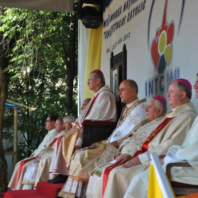 26 iulie: INTC Iaşi: Liturghia de joi dimineaţă