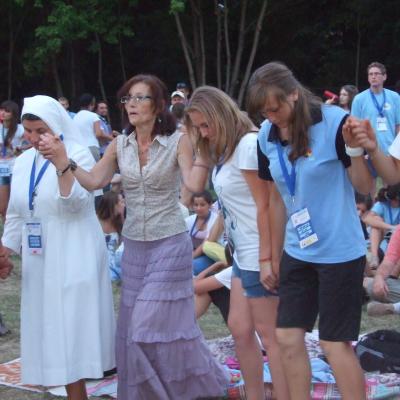 26 iulie: INTC Iaşi: Festivalul bucuriei - prima seară