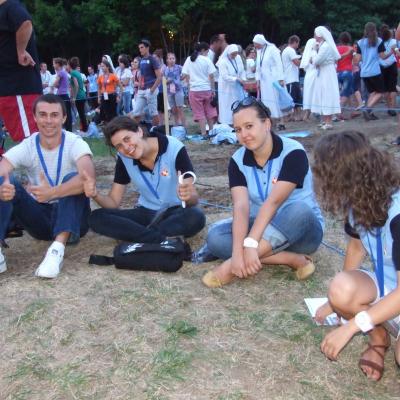 26 iulie: INTC Iaşi: Festivalul bucuriei - prima seară