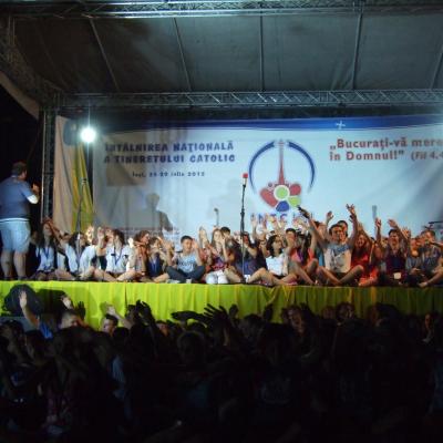 26 iulie: INTC Iaşi: Festivalul bucuriei - prima seară